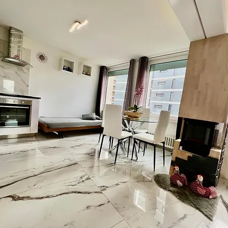 Fabulous Lakeside Family | 4 Apartmán *
