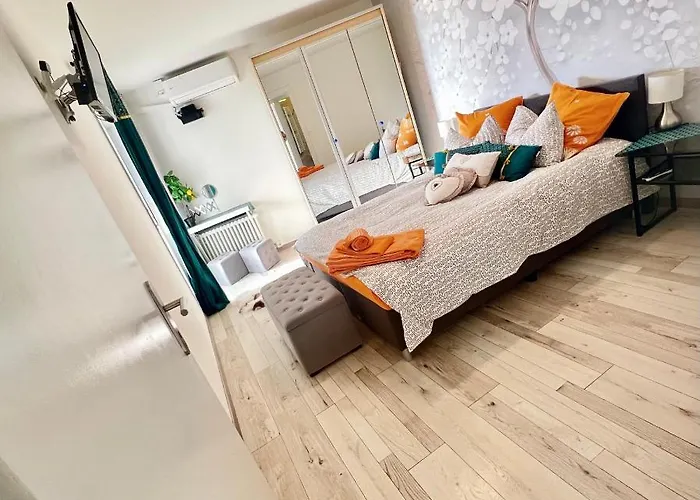 Fabulous Lakeside Family | 4 شقة