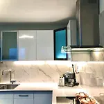 Fabulous Lakeside Family | 4 Appartamento *